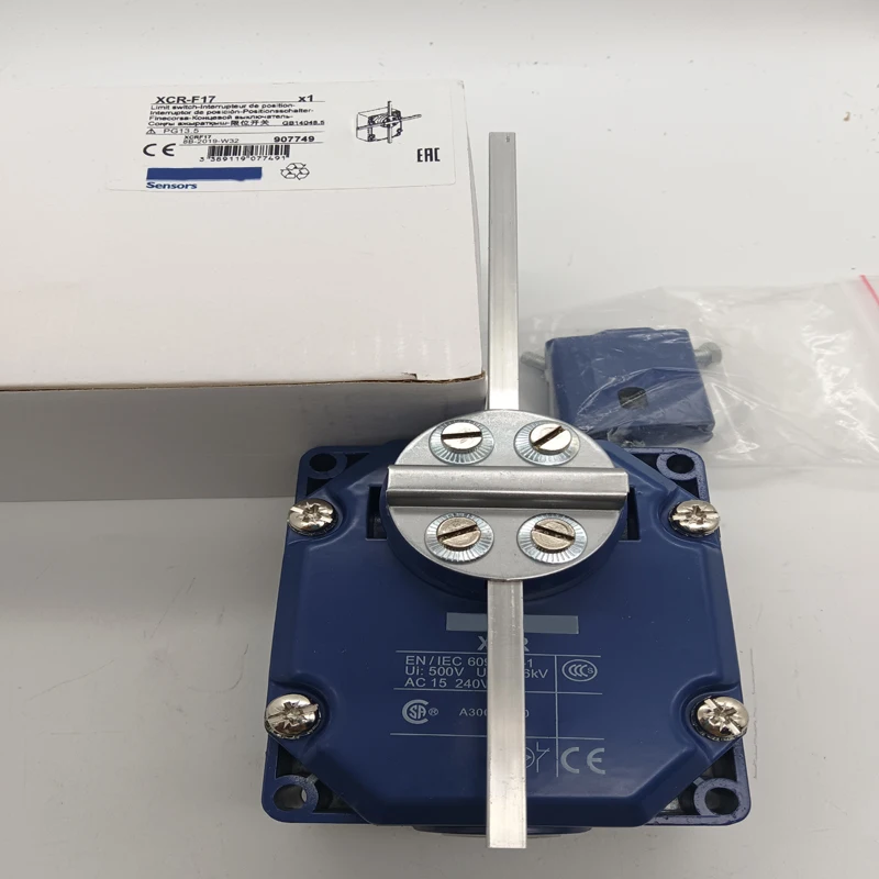 XCR-F17 Brand new original lifting deviation travel switch
XCR-F17 Brand new original lifting deviation travel switch