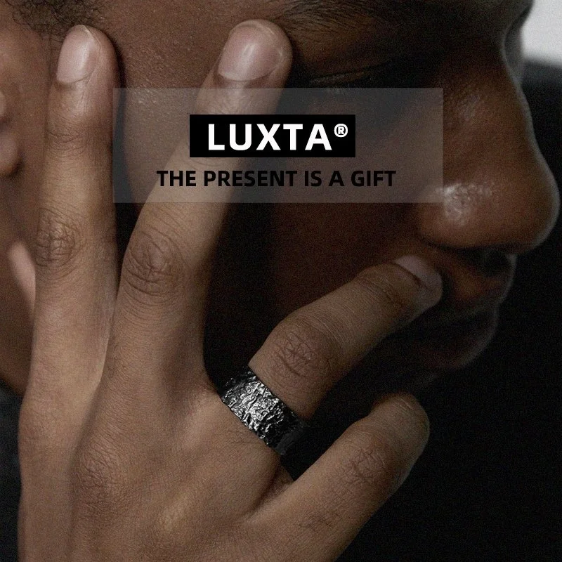 Luxta S925 Sterling Silver Black Ring Men's Fashion Jewelry Adjustable Open Style Hip Hop Personality Gold Plated Trendy Ring
Luxta S925 Sterling Silver Black Ring Men's Fashion Jewelry Adjustable Open Style Hip Hop Personality Gold Plated Trendy Ring