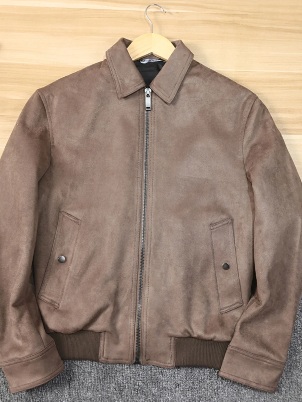 Мужская бейсбольная одежда Sli с воротником Flight Jaet Upper Body Haome, весенне-осенняя классическая верхняя одежда Faion Urban Youth ort Sve
Мужская бейсбольная одежда Sli с воротником Flight Jaet Upper Body Haome, весенне-осенняя классическая верхняя одежда Faion Urban Youth ort Sve