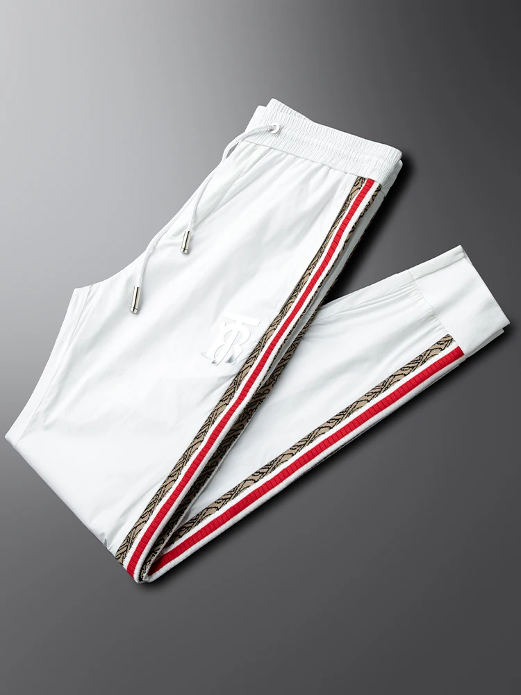 Высококачественные белые повседневные брюки из ледяного шелка для мужчин, летние, тонкие, модные, с поясом, охлаждающие, с манжетами, облегающие, быстросохнущие, спортивные брюки
Высококачественные белые повседневные брюки из ледяного шелка для мужчин, летние, тонкие, модные, с поясом, охлаждающие, с манжетами, облегающие, быстросохнущие, спортивные брюки