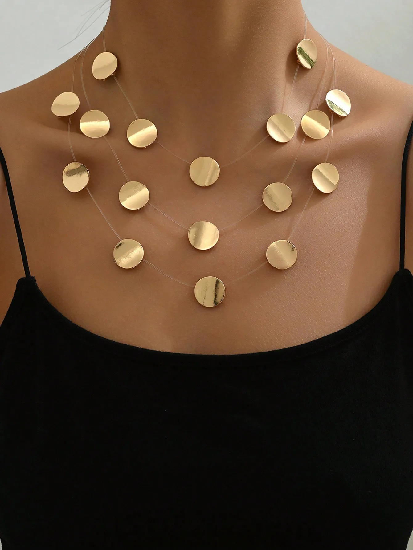 Exaggerated European Style Metal round Necklace Multi-Layer Transparent Fishing Line Choker Unique Design Sensation Trendy Lockb
Exaggerated European Style Metal round Necklace Multi-Layer Transparent Fishing Line Choker Unique Design Sensation Trendy Lockb