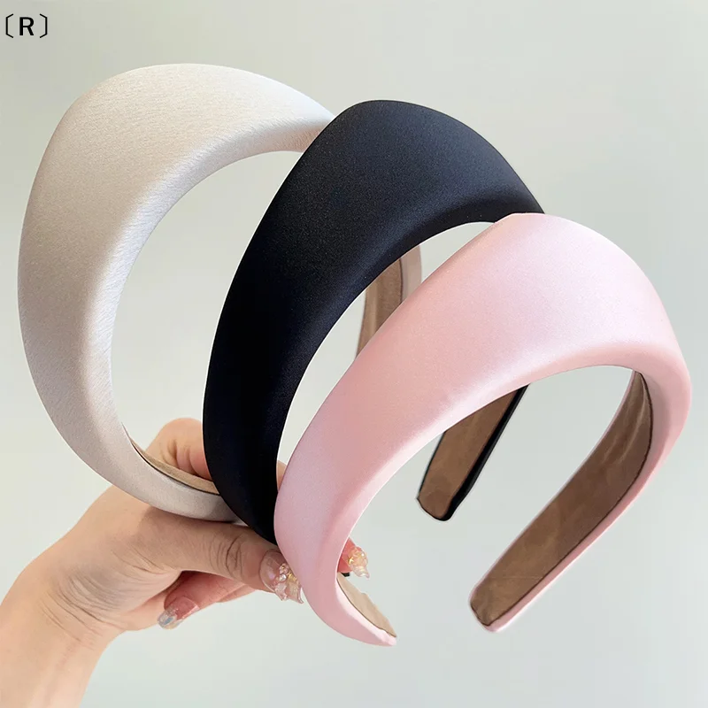 〔R〕Simple Triangular Solid Color Headband Anti Slip Adult Wide Edge Headband For Girls Retro 2025 New Hair Accessories Gift
〔R〕Simple Triangular Solid Color Headband Anti Slip Adult Wide Edge Headband For Girls Retro 2025 New Hair Accessories Gift