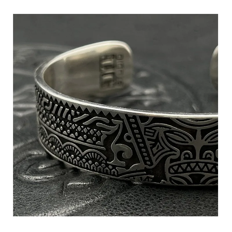 Tide Brand Thai Silver Retro Mayan Totem Wide Version Open Bracelet Niche Hip-hop Classic Men's and Women's Jewelry
Tide Brand Thai Silver Retro Mayan Totem Wide Version Open Bracelet Niche Hip-hop Classic Men's and Women's Jewelry