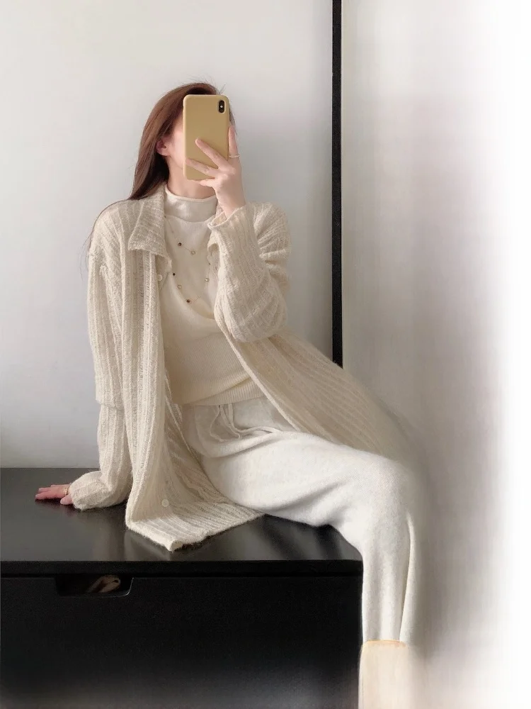 FlowGaga Gentle Lazy Korean Sle Women's Open Cardigan Knitted Loose Hollow out Long Sve Soft Sweater Jaet for Daily Wear
FlowGaga Gentle Lazy Korean Sle Women's Open Cardigan Knitted Loose Hollow out Long Sve Soft Sweater Jaet for Daily Wear