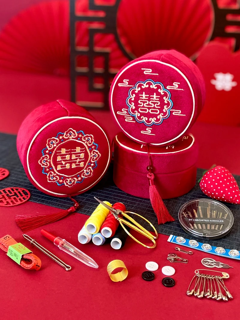 Wedding Embroidery Kit Full Set New Bride oming Jewelry Box Wedding Celebration Trousseau Storage Small Items High-end Gif...
Wedding Embroidery Kit Full Set New Bride oming Jewelry Box Wedding Celebration Trousseau Storage Small Items High-end Gif...