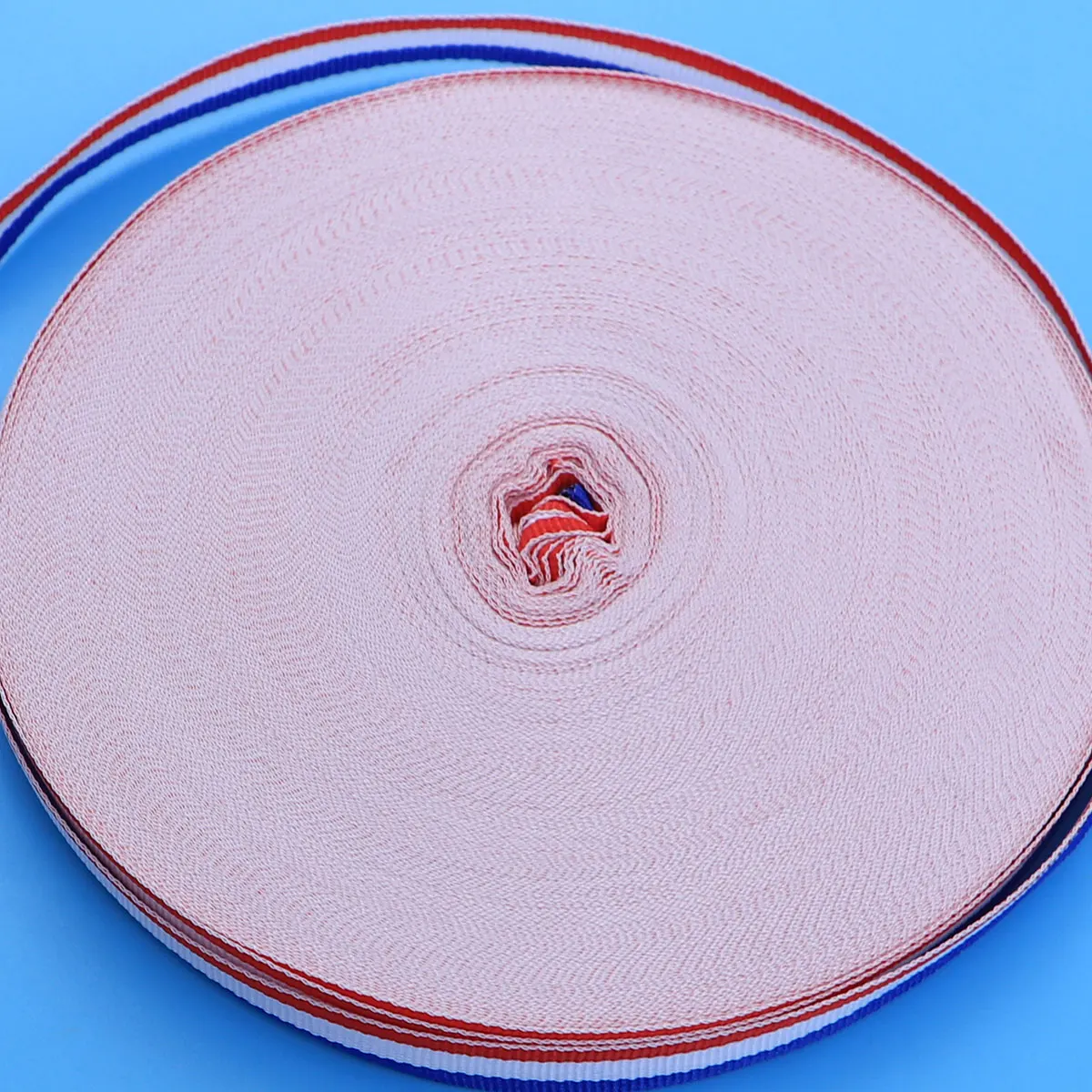 Polyester Stripes Ribbon 1cm 50m Red White Blue High Color Fastness for Party Wedding Decoration Polyester Ribbon 
Polyester Stripes Ribbon 1cm 50m Red White Blue High Color Fastness for Party Wedding Decoration Polyester Ribbon
