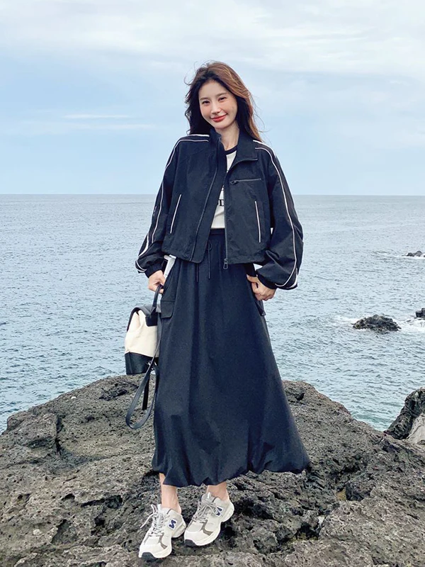 plus Size 300 Pounds Women's Utility Style Skirt Set Black Stand Collar Jacket Two Piece Set Autumn Fashion Casual Wear
plus Size 300 Pounds Women's Utility Style Skirt Set Black Stand Collar Jacket Two Piece Set Autumn Fashion Casual Wear