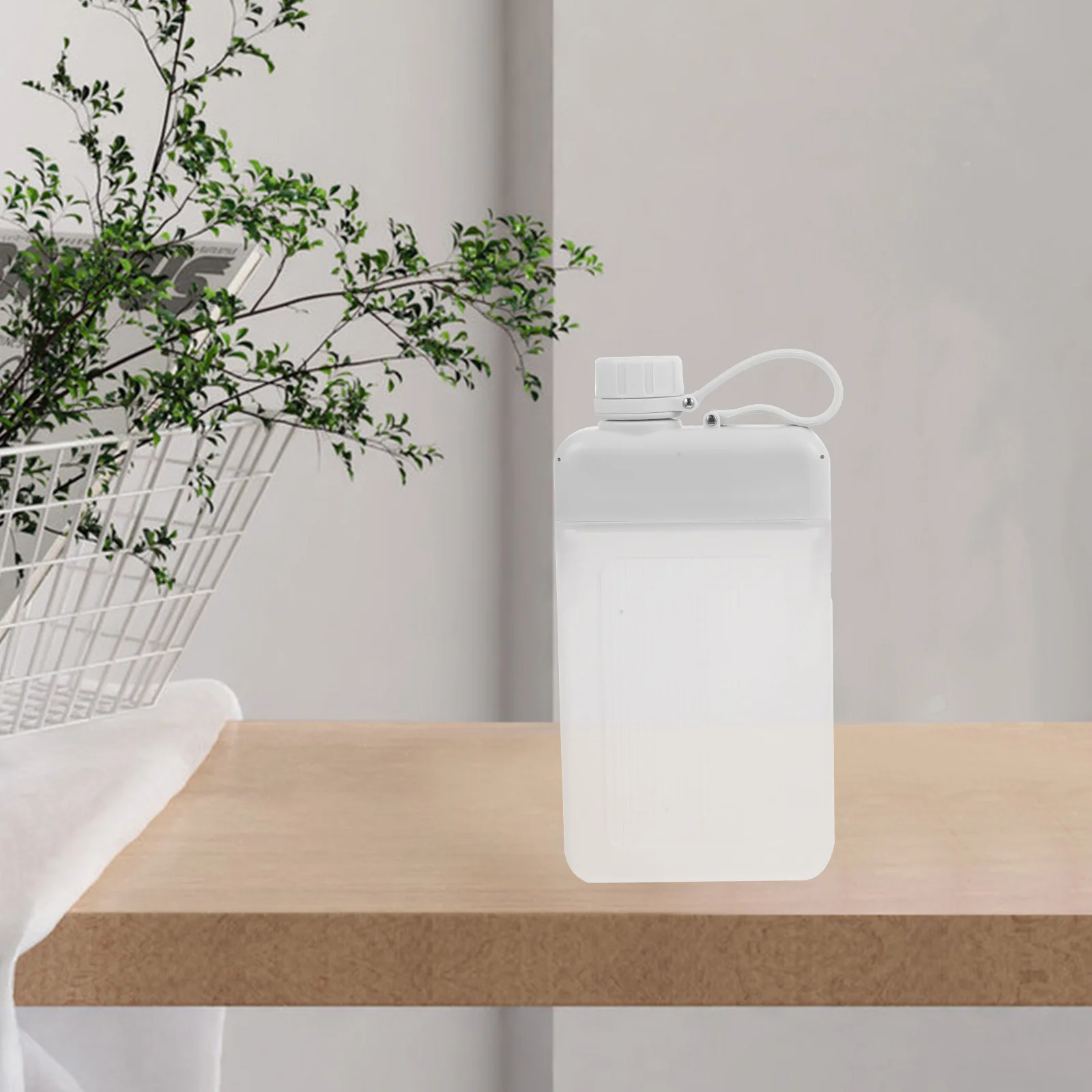 2pcs Portable Water Bottle Flat Leakproof Slim Reusable Travel Flask For Sports Outdoor Large Capacity Bpa Free Handbag Friendly
2pcs Portable Water Bottle Flat Leakproof Slim Reusable Travel Flask For Sports Outdoor Large Capacity Bpa Free Handbag Friendly