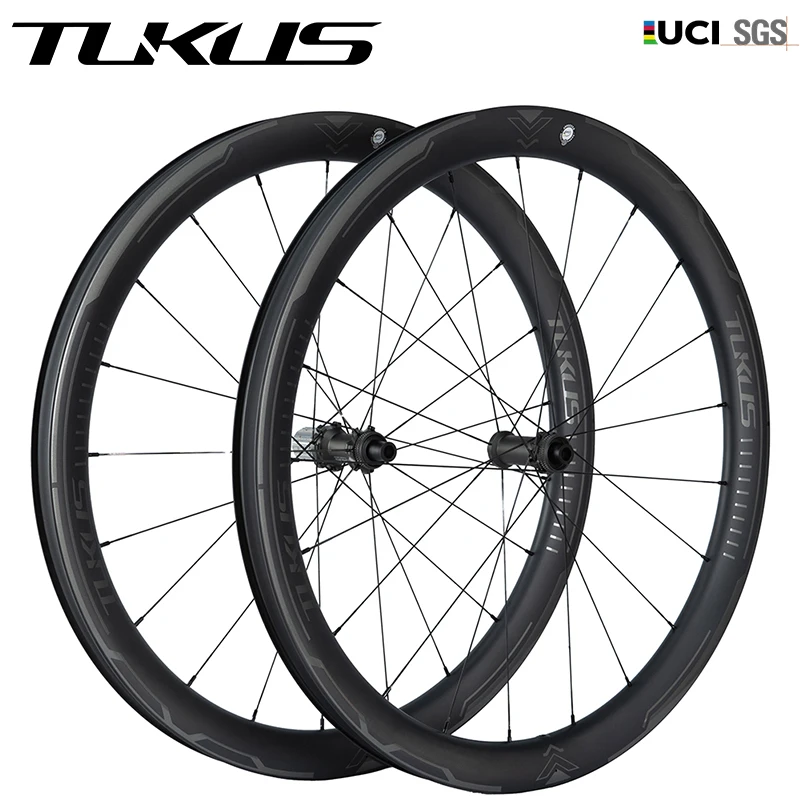 Велосипед TUKUS Newest 700C Cyclocross Travel Gravel Road Bike, полностью карбоновый, с дисковыми тормозами, колесами из карбона, клинчерными ободами и бескамерными шинами.
Велосипед TUKUS Newest 700C Cyclocross Travel Gravel Road Bike, полностью карбоновый, с дисковыми тормозами, колесами из карбона, клинчерными ободами и бескамерными шинами.