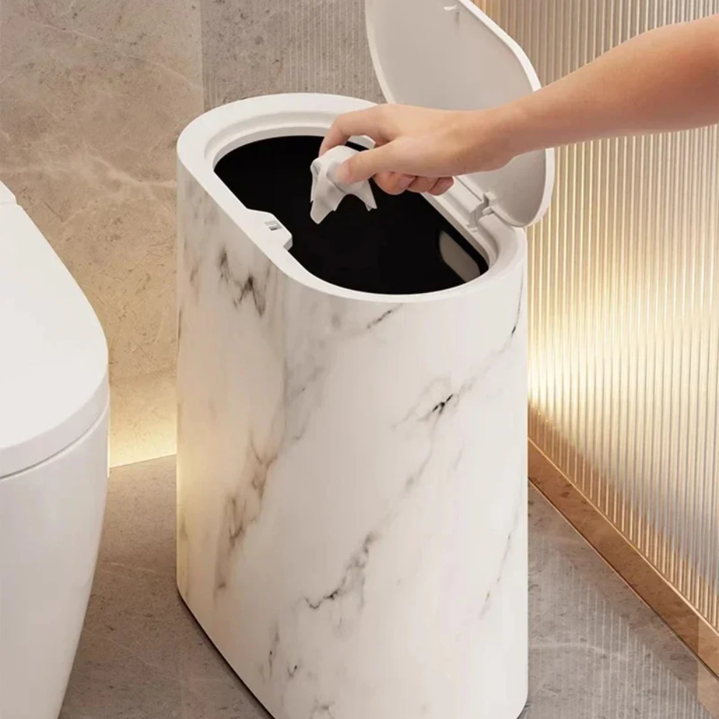 Lightweight Lid Trash Bin Bathroom Toilet Hotel B&B with Lid Kitchen Living Room Sandwich Trash Can Multi-purpose Trash Bin
Lightweight Lid Trash Bin Bathroom Toilet Hotel B&B with Lid Kitchen Living Room Sandwich Trash Can Multi-purpose Trash Bin