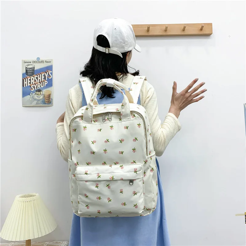 Women's White Floral Print Backpack, Casual Nylon Daypack with Top Handle, Cute School Bag for Girls
Women's White Floral Print Backpack, Casual Nylon Daypack with Top Handle, Cute School Bag for Girls
