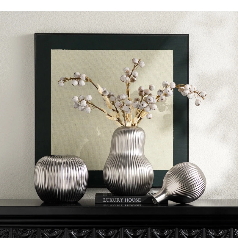 Ceramic Vase Silver Fruit Ornaments Apple Pear Geometric Stripes Ceramic Flowerpot Flower Vase Home Decoration Accessories
Ceramic Vase Silver Fruit Ornaments Apple Pear Geometric Stripes Ceramic Flowerpot Flower Vase Home Decoration Accessories