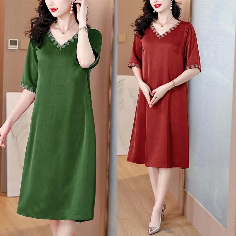 Summer Formal Occasion Silk Satin Luxury Midi Dress Women Vintage Embroidery Beach Boho Dress 2025 Elegant Casual Party Vestido
Summer Formal Occasion Silk Satin Luxury Midi Dress Women Vintage Embroidery Beach Boho Dress 2025 Elegant Casual Party Vestido