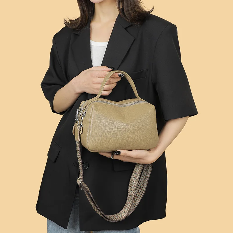 Head Layer Cowhide Single Shoulder Crossbody Women's Pillow Bag Japanese and Korean Versions Fashionable and Versatile
Head Layer Cowhide Single Shoulder Crossbody Women's Pillow Bag Japanese and Korean Versions Fashionable and Versatile