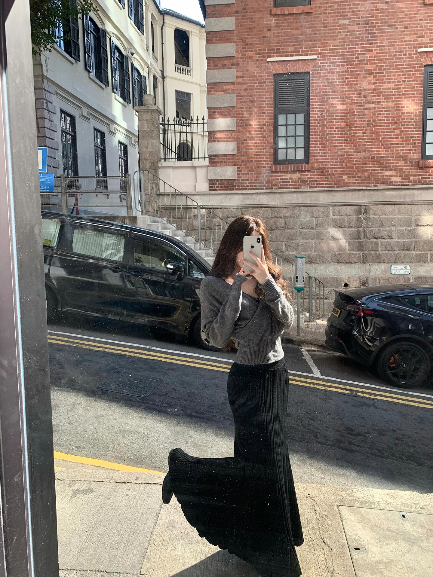 Black High Elasticity Knitted Fish Tail Skirt Low Waist City Walk Style Women's Fashion Slim Fit GYOKUU Gallery Girl 2026ss
Black High Elasticity Knitted Fish Tail Skirt Low Waist City Walk Style Women's Fashion Slim Fit GYOKUU Gallery Girl 2026ss