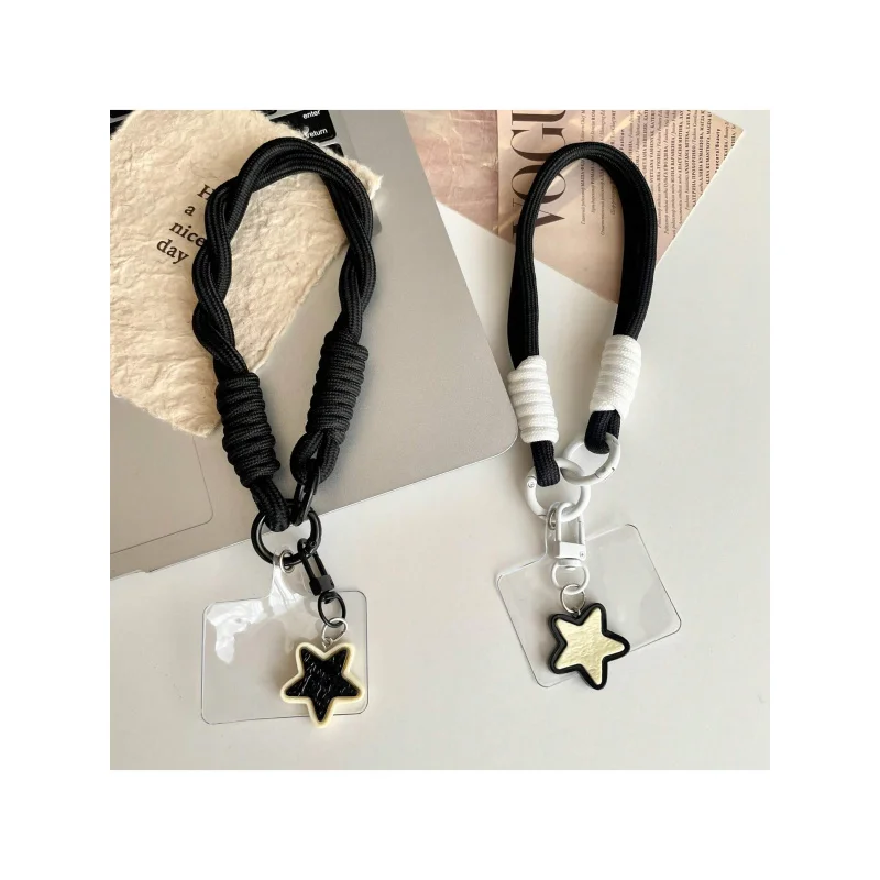 1pcBlack and white star mobile phone lanyard wrist strap,Cute phone strap with lanyard,Phone strap,Suitable for universal phone
1pcBlack and white star mobile phone lanyard wrist strap,Cute phone strap with lanyard,Phone strap,Suitable for universal phone