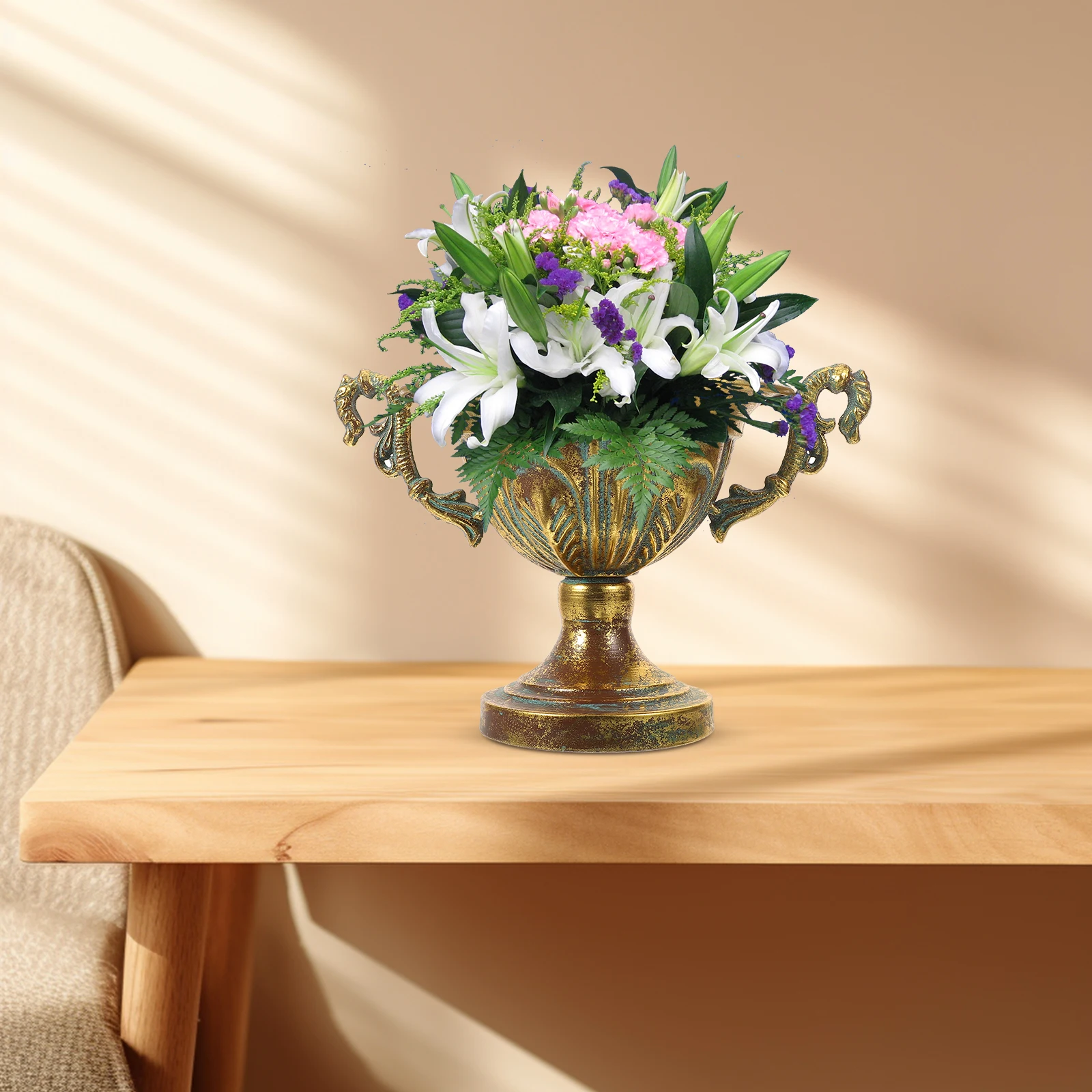 Vintage Metal Flowerpot 22W544BK Golden Vase Decorative Planters Retro Glass Vases Home Decor Wedding Party for Centerpieces
Vintage Metal Flowerpot 22W544BK Golden Vase Decorative Planters Retro Glass Vases Home Decor Wedding Party for Centerpieces