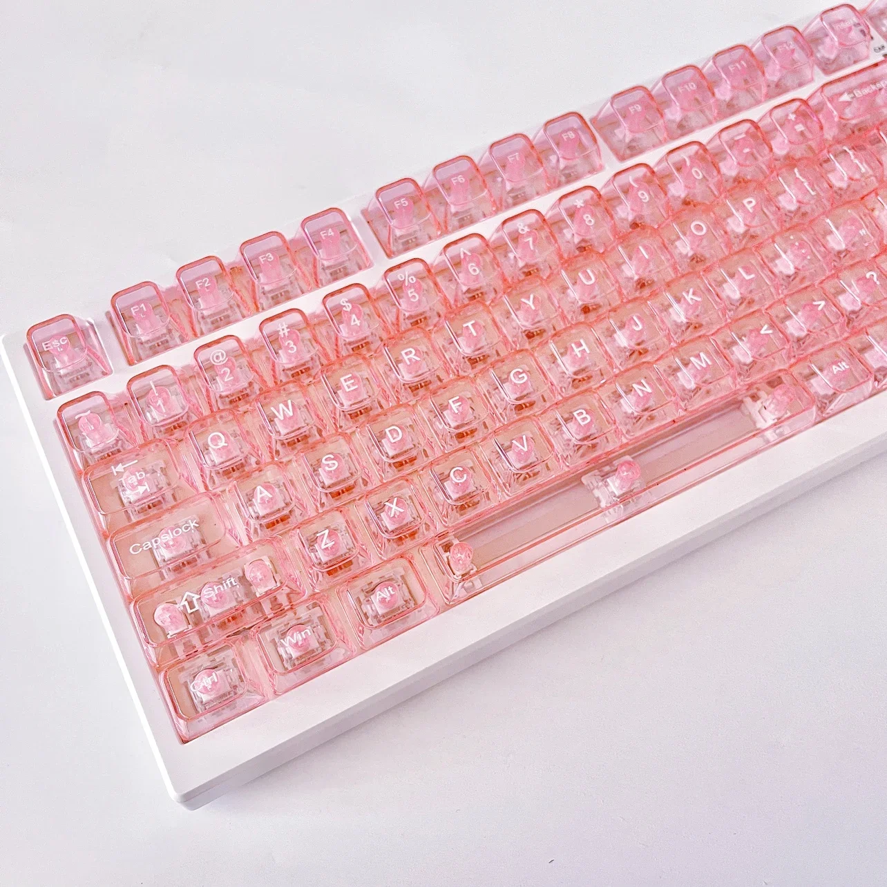 Jade green/agate powder/crystal purple transparent mechanical keyboard keycap PC material UV transfer original height
Jade green/agate powder/crystal purple transparent mechanical keyboard keycap PC material UV transfer original height