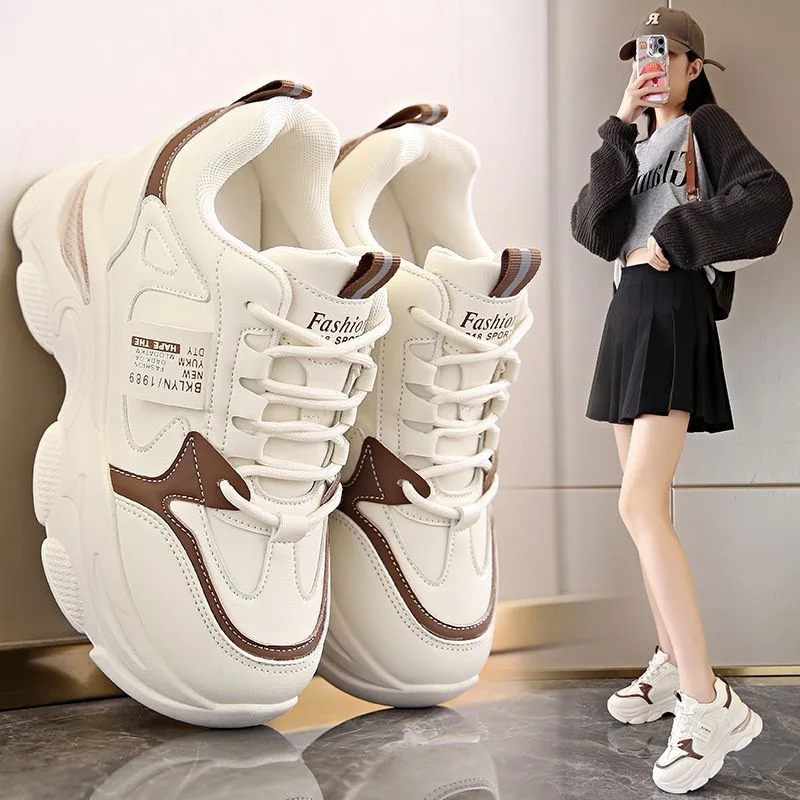 Sports and leisure women's shoes 2025 spring new thick soled height increasing dad shoes for women
Sports and leisure women's shoes 2025 spring new thick soled height increasing dad shoes for women
