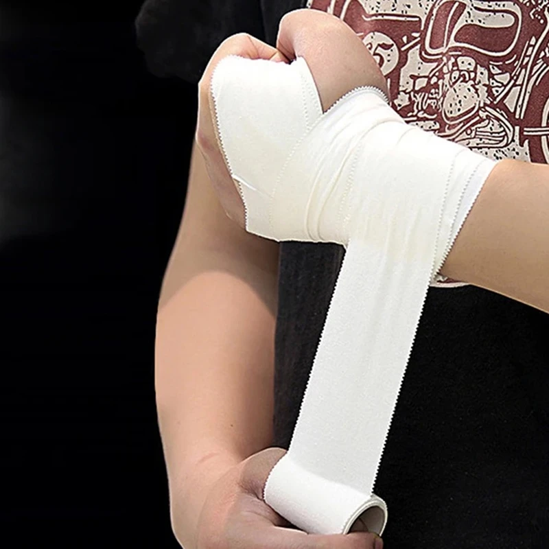 Professional Sports Training Tape Sports Strap Tape Used As A First-Aid Wound Dressing
Professional Sports Training Tape Sports Strap Tape Used As A First-Aid Wound Dressing