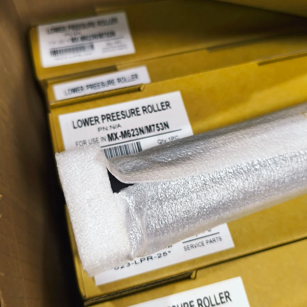 1 шт. нижний прижимной ролик фьюзера для Sharp MX 623 753, совместимые запасные части для копировального аппарата MX623 MX753
1 шт. нижний прижимной ролик фьюзера для Sharp MX 623 753, совместимые запасные части для копировального аппарата MX623 MX753