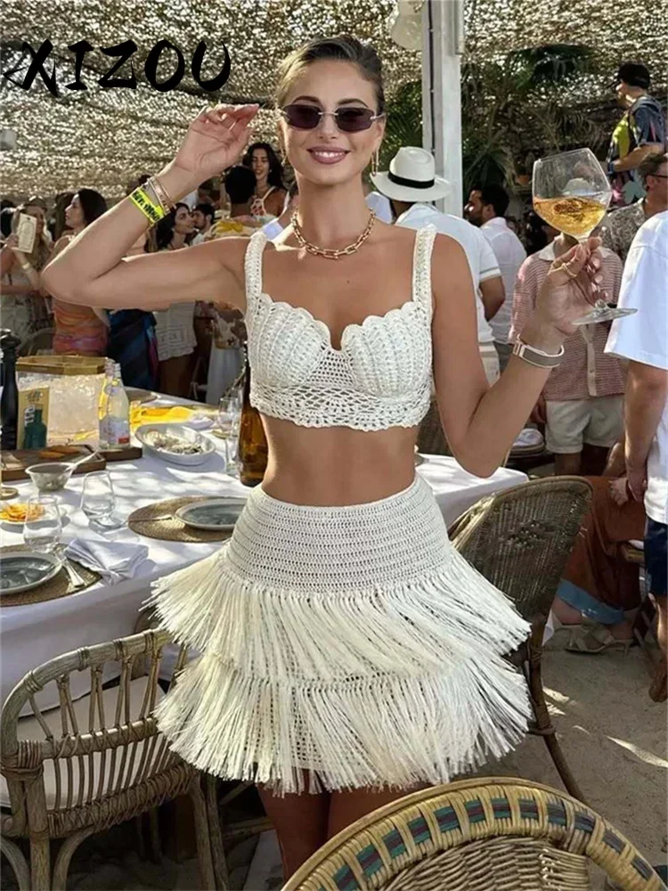 XIZOU Crochet See Through 2 Piece Set Women Sexy Beach Vacation Y2K Mini Tops+Multi-Layered Tassels Skirts Matching Suits
XIZOU Crochet See Through 2 Piece Set Women Sexy Beach Vacation Y2K Mini Tops+Multi-Layered Tassels Skirts Matching Suits