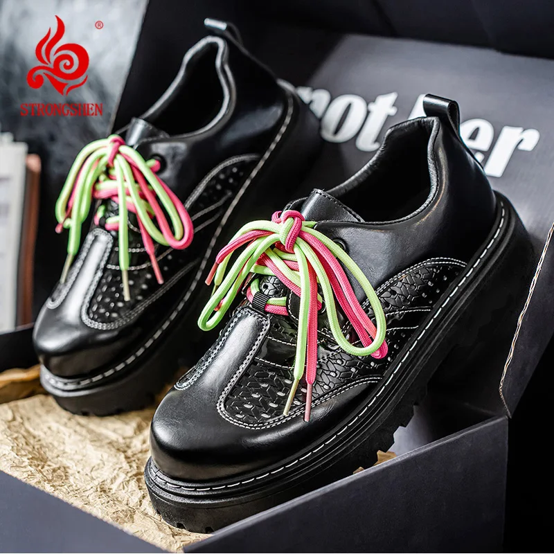 Mens Fashion Weaving Leather Shoes Colorful Shoelaces Platform Shoes Hollow Out Breathable Luxury Designer Party Shoes Footwear
Mens Fashion Weaving Leather Shoes Colorful Shoelaces Platform Shoes Hollow Out Breathable Luxury Designer Party Shoes Footwear