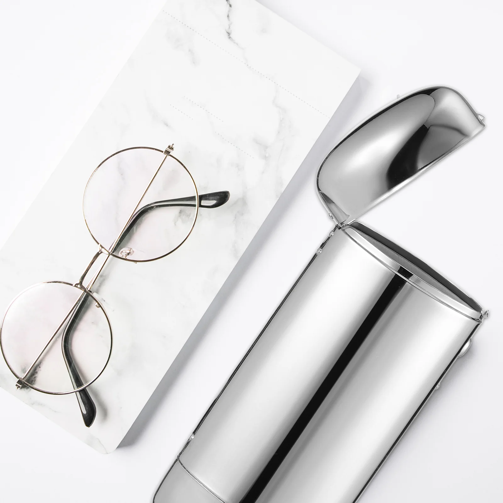 Metal Glasses Case Hard Eyeglass Holder Slim Sunglasses Case For Men Women Safety Glasses Cases Side Button Compact Lightweight
Metal Glasses Case Hard Eyeglass Holder Slim Sunglasses Case For Men Women Safety Glasses Cases Side Button Compact Lightweight