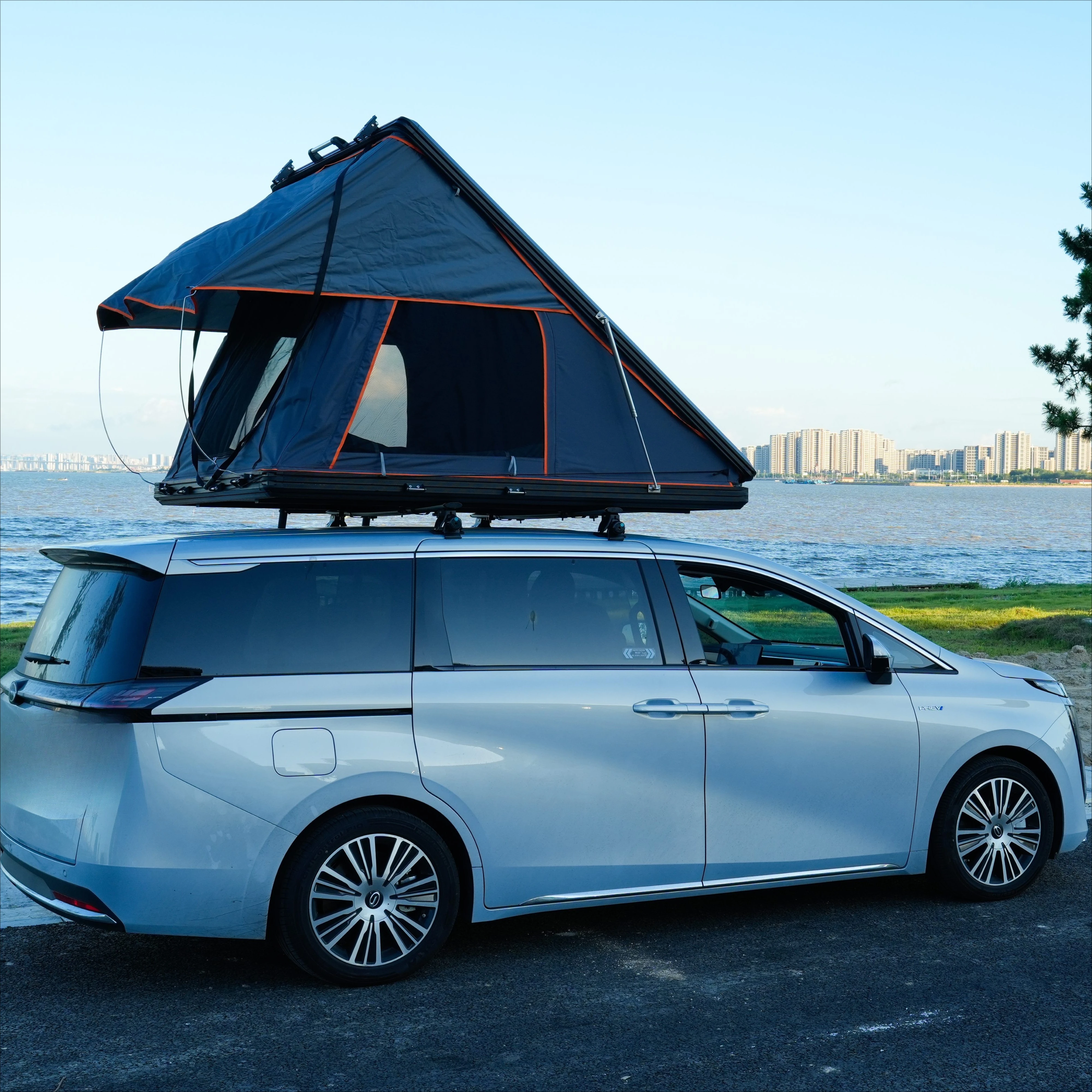 Factory Price Light Weight Rooftop Tent Aluminum Camping Roof Top Tent for Car
Factory Price Light Weight Rooftop Tent Aluminum Camping Roof Top Tent for Car