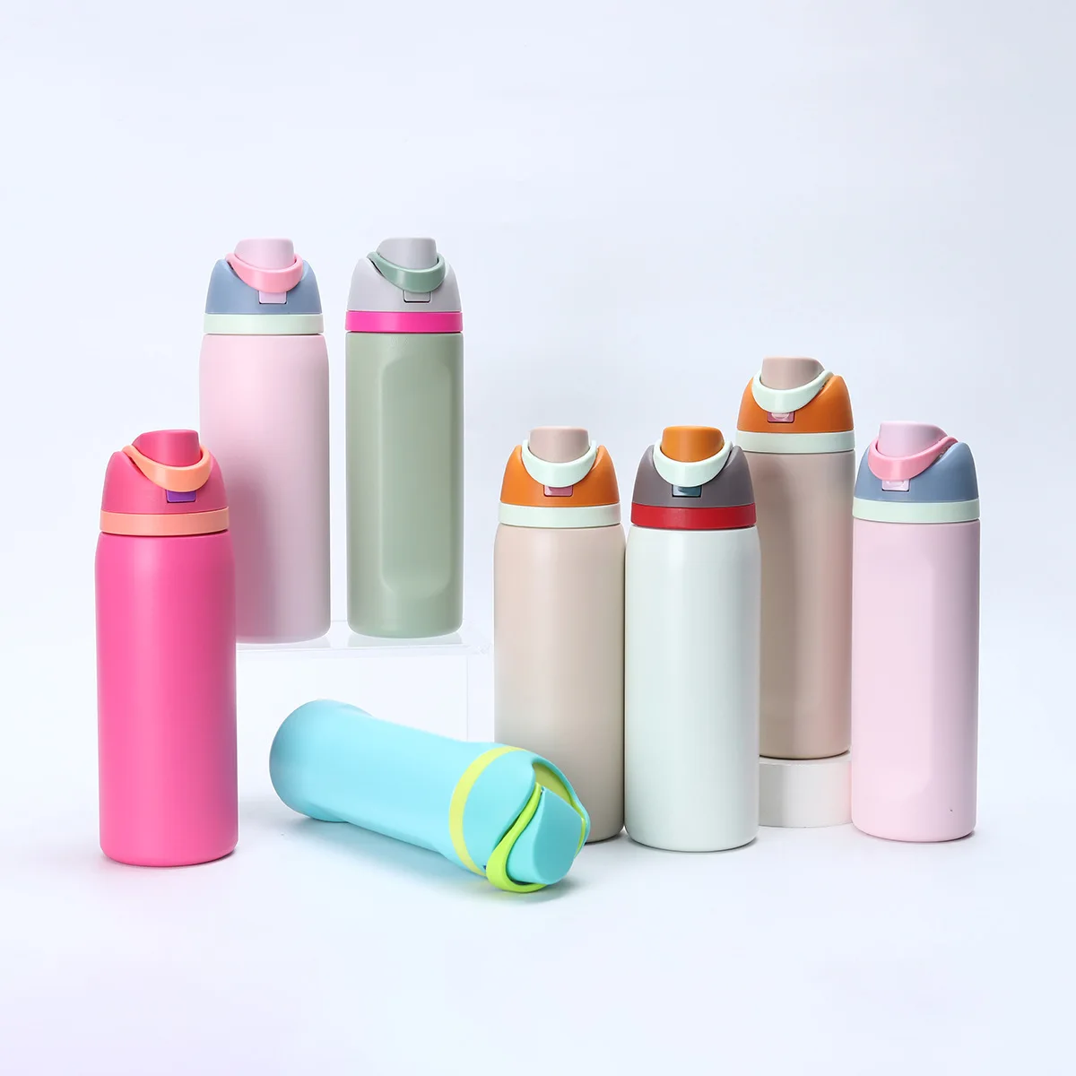 Термос 16/24 унции с открытием в одно касание, из нержавеющей стали 304, двойная стенка, скрытая ручка, подходит для активного отдыха и повседневного использования
Термос 16/24 унции с открытием в одно касание, из нержавеющей стали 304, двойная стенка, скрытая ручка, подходит для активного отдыха и повседневного использования