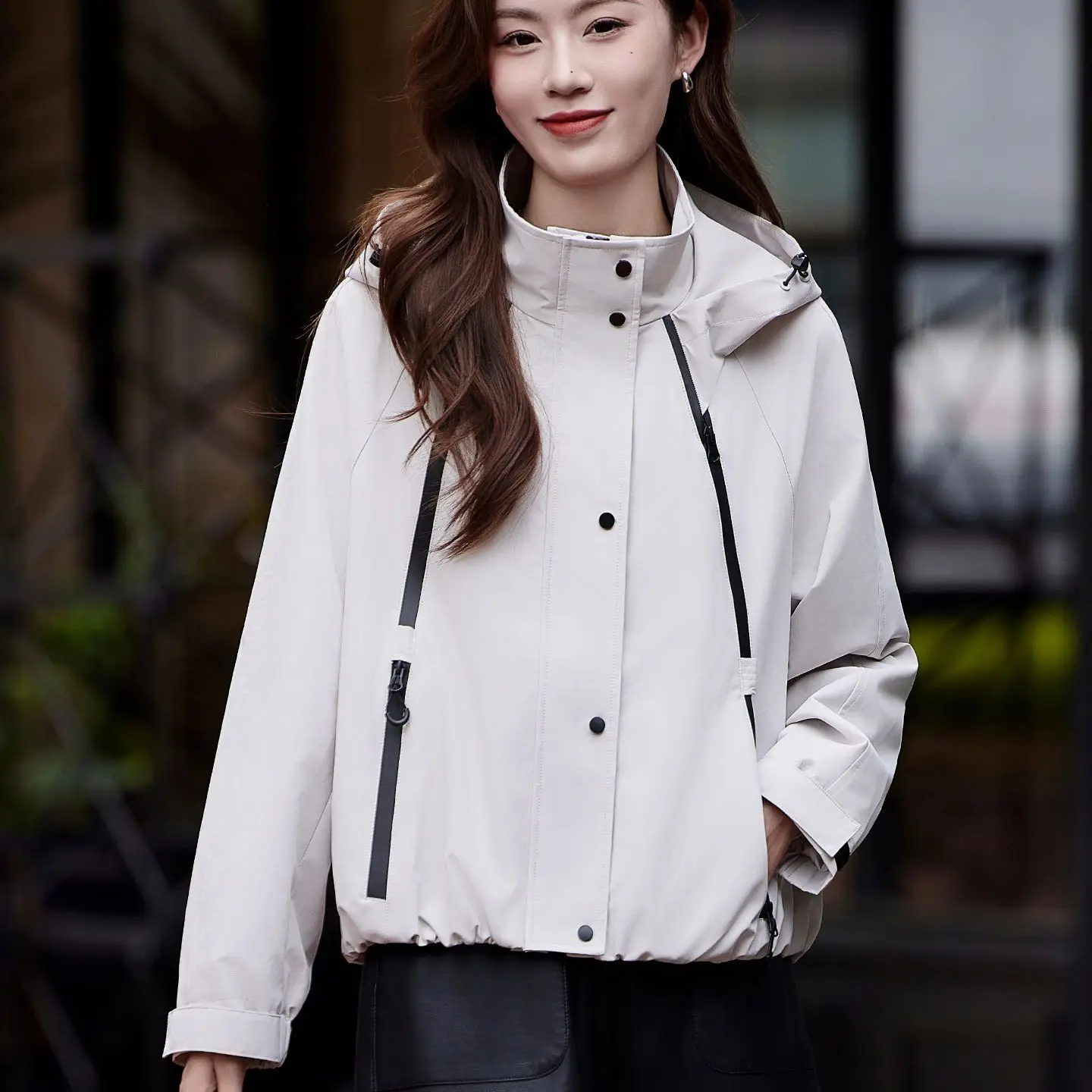 Spring/Summer Women's Jacket Splicing Hooded Commuter Casual Windbreaker Jacket
Spring/Summer Women's Jacket Splicing Hooded Commuter Casual Windbreaker Jacket