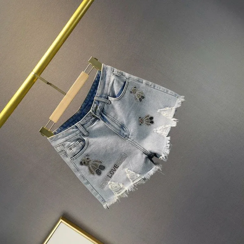 High Waist Ripped Short Jean Pants Woman Harajuku Fashion Wholesale Cheap Y2k Youthful Design Classic XL Denim Shorts for Women
High Waist Ripped Short Jean Pants Woman Harajuku Fashion Wholesale Cheap Y2k Youthful Design Classic XL Denim Shorts for Women