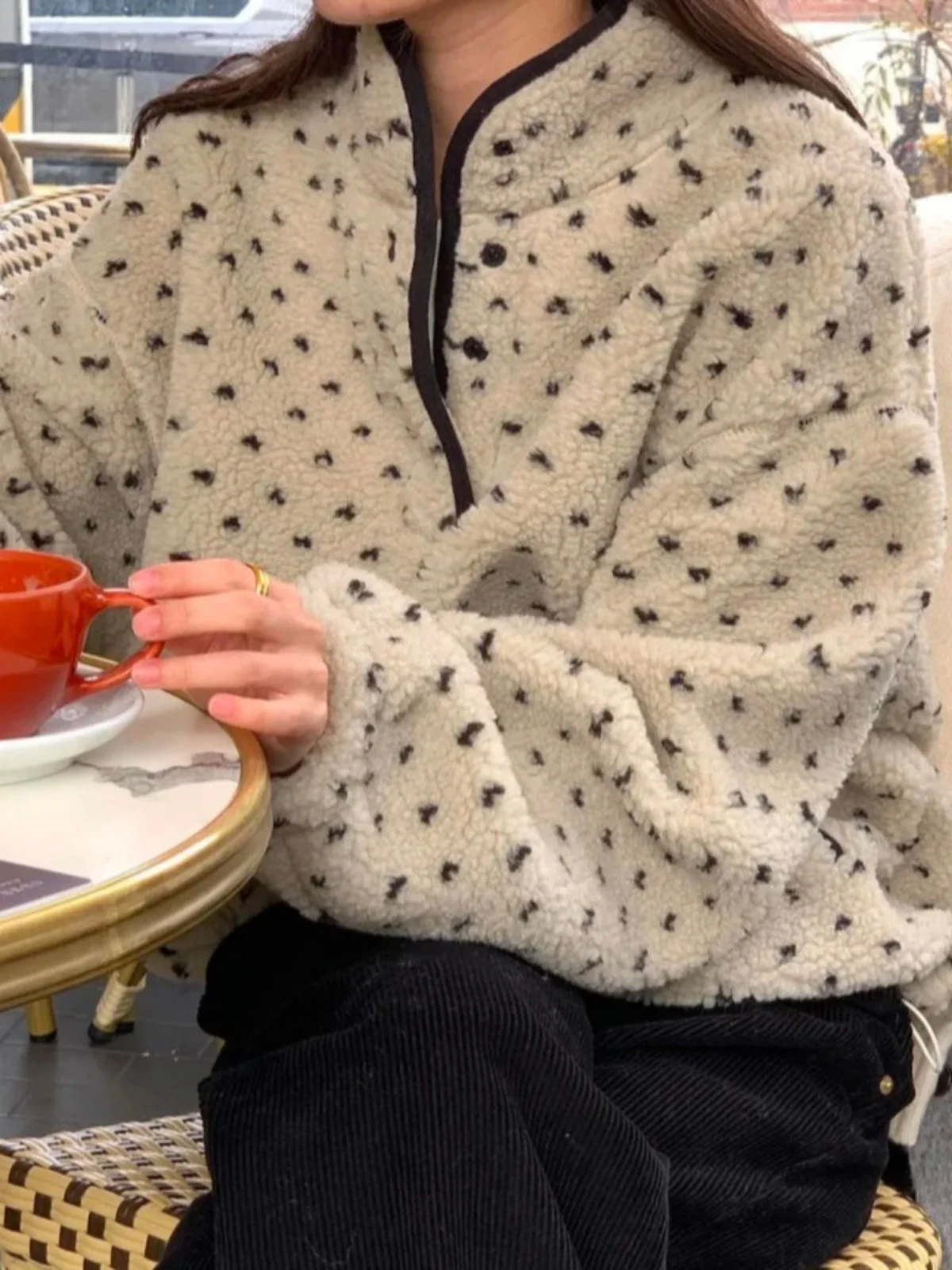 Korean Sle Long Sve Hoodie Jaet Women's Casual Lamb Fur Heart Warm Loose Design Lazy Sle Top Comfortable Streetwear
Korean Sle Long Sve Hoodie Jaet Women's Casual Lamb Fur Heart Warm Loose Design Lazy Sle Top Comfortable Streetwear