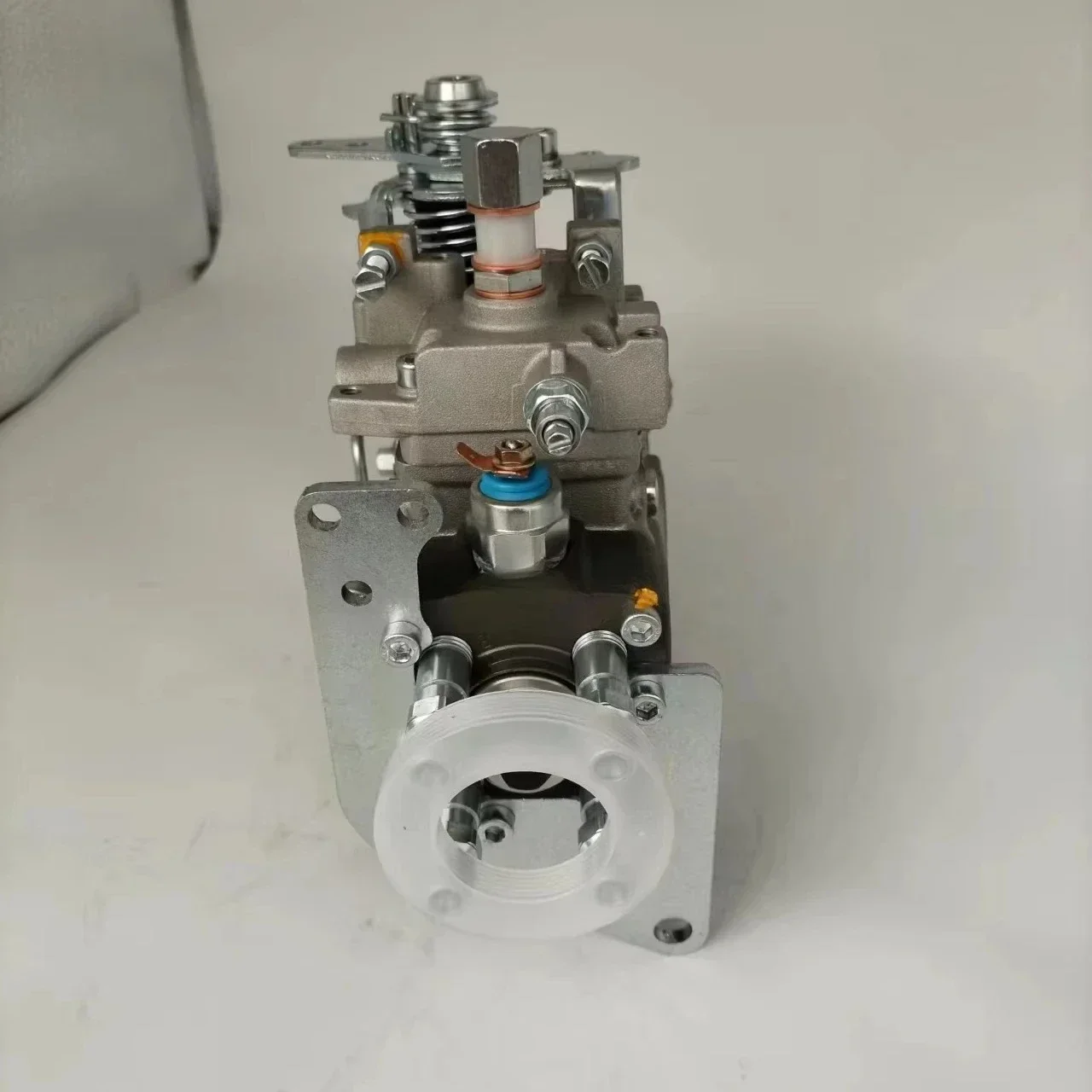 Best Quality 0460424303 Fuel Injection Pump 0460424303 Excavator 3054C Engine Fuel Pump
Best Quality 0460424303 Fuel Injection Pump 0460424303 Excavator 3054C Engine Fuel Pump