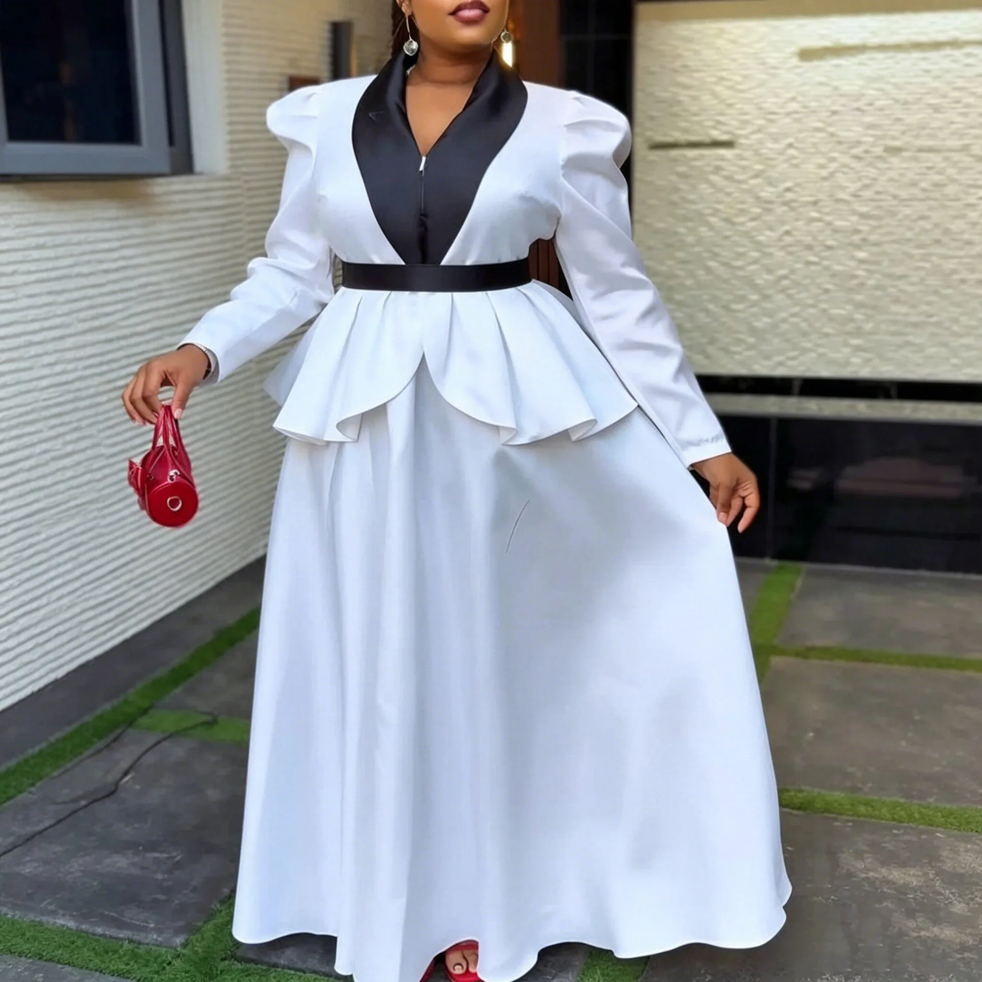 Plus-size Black And White Contrast Suit-collar Long Dress, Plus-size Puff Sleeve Ruffled Waist Chain-detailed Large-hem Formal D
Plus-size Black And White Contrast Suit-collar Long Dress, Plus-size Puff Sleeve Ruffled Waist Chain-detailed Large-hem Formal D