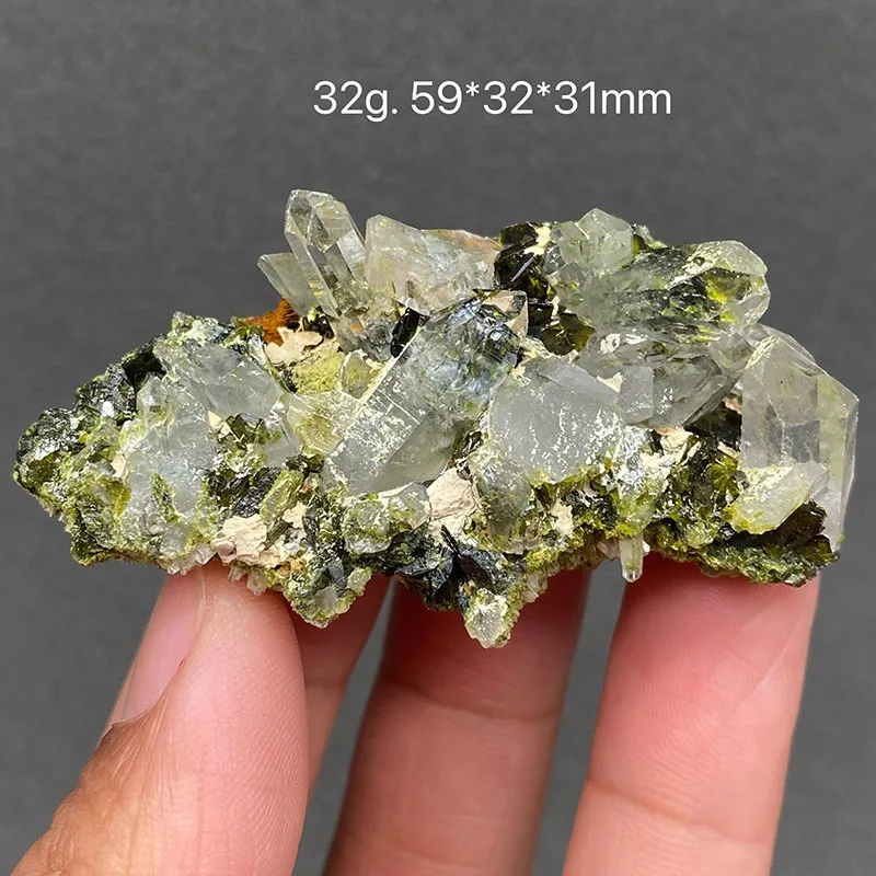 100% Natural Green curtain crystal beads symbiosis Mineral Specimens Stones and Healing Crystal
100% Natural Green curtain crystal beads symbiosis Mineral Specimens Stones and Healing Crystal