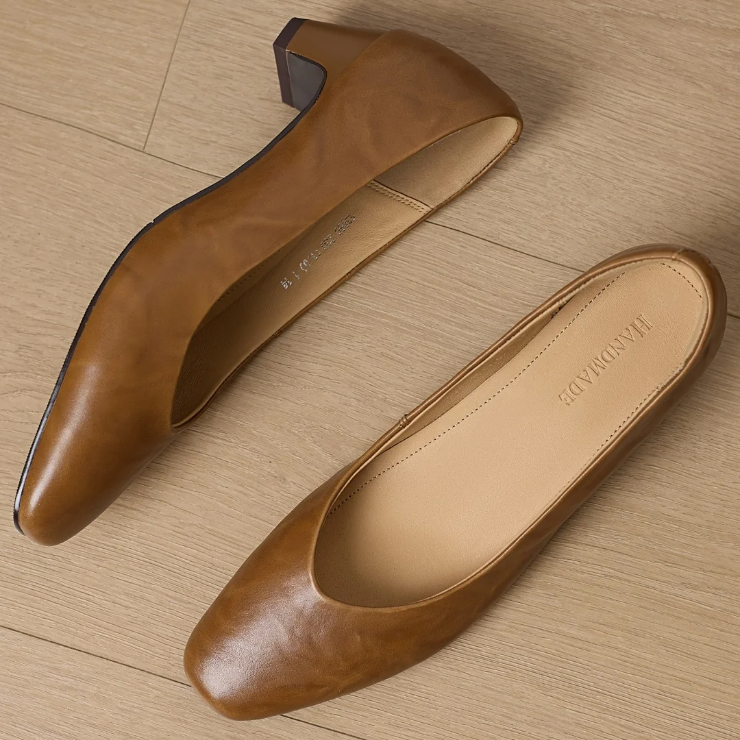 danxuefei women's cow leather round toe slip-on pumps elegant ladies OL style 4cm kitten heel daily slim dress heels shoes woman
danxuefei women's cow leather round toe slip-on pumps elegant ladies OL style 4cm kitten heel daily slim dress heels shoes woman