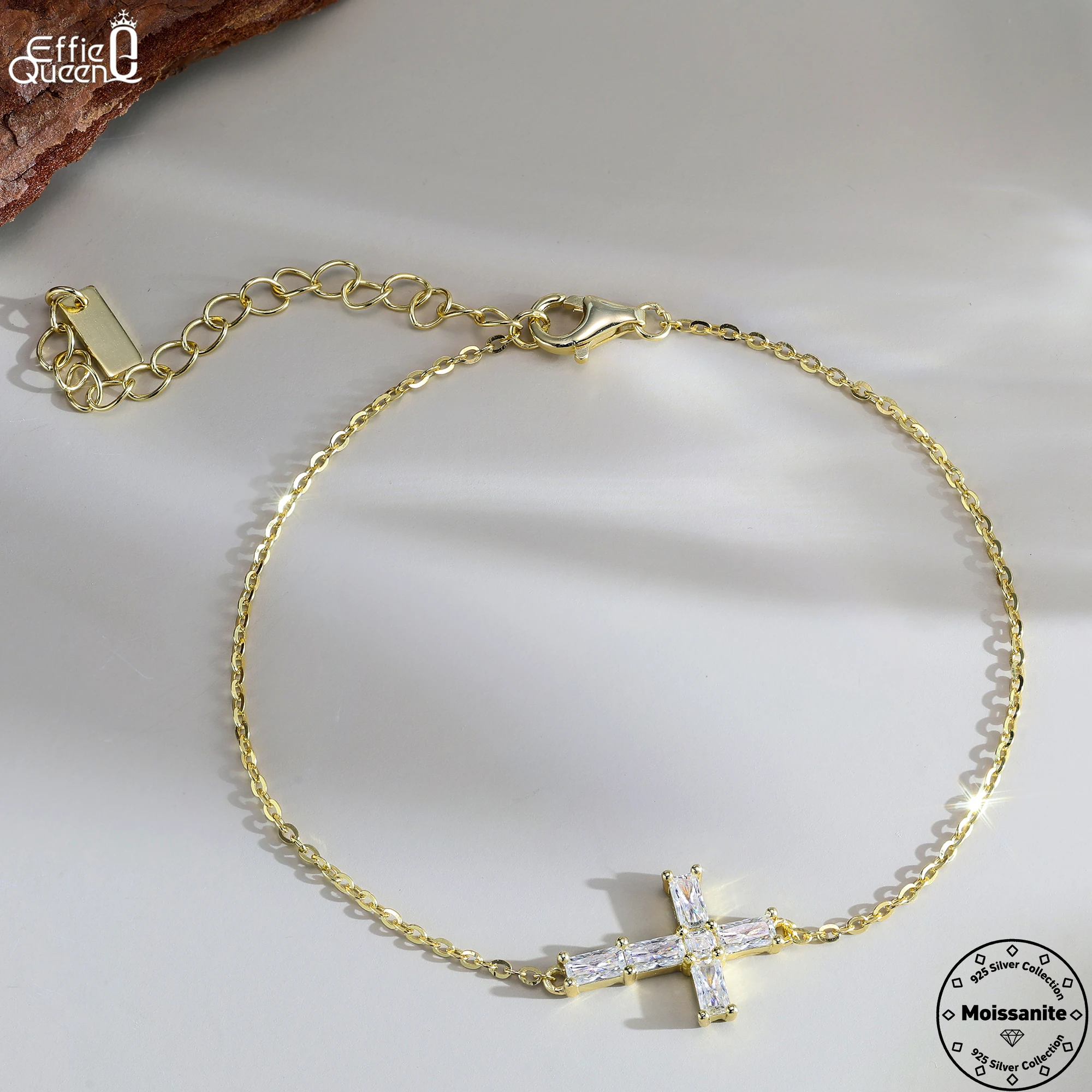 EFFIE QUEEN 100% серебро S925 с золотом 14 карат, муассанит D цвета VVS, браслет-цепочка с крестом, религиозные украшения для женщин, на годовщину, MOB03
EFFIE QUEEN 100% серебро S925 с золотом 14 карат, муассанит D цвета VVS, браслет-цепочка с крестом, религиозные украшения для женщин, на годовщину, MOB03