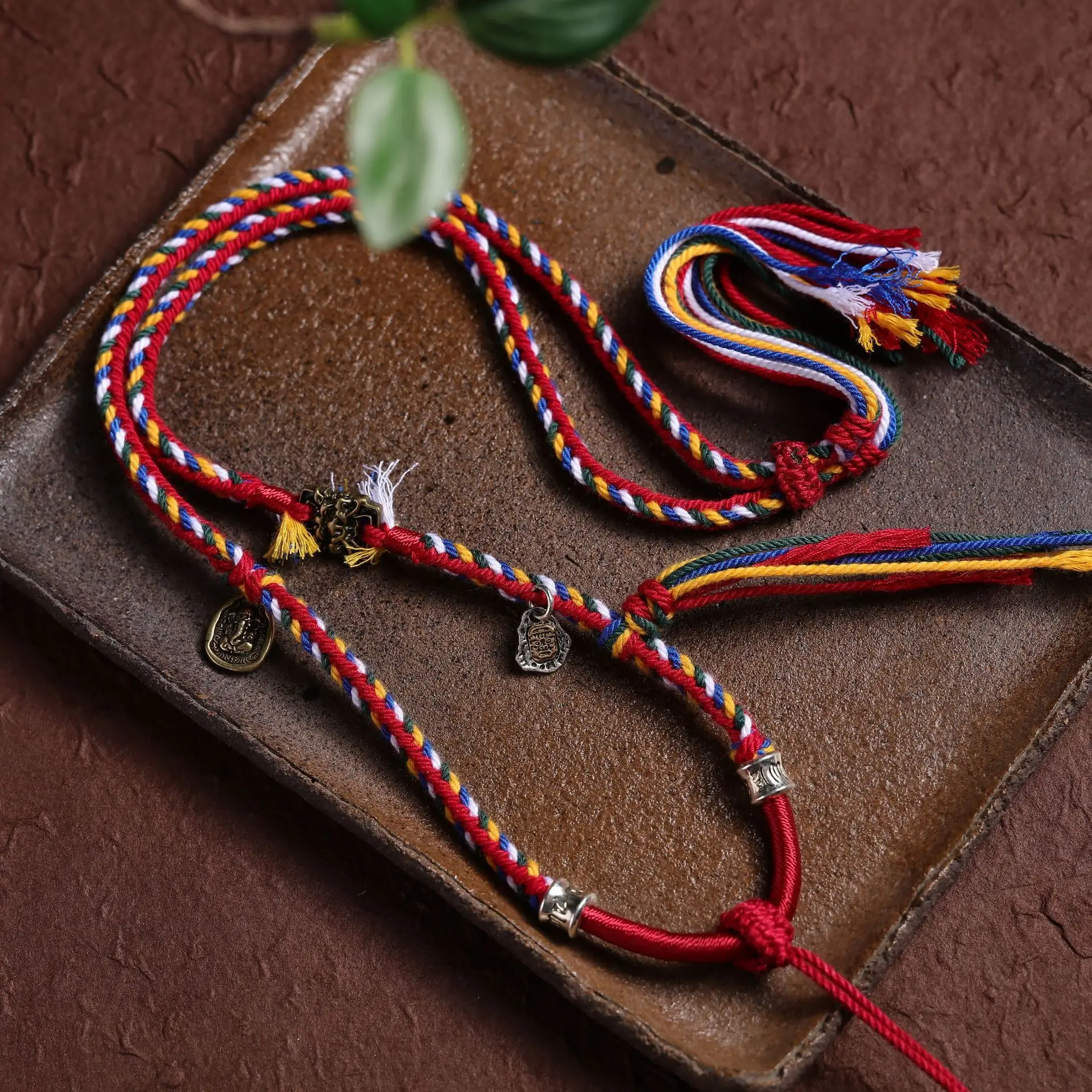 Tibetan Hand Rubbed Cotton Neck Pendant Necklace Ethnic Style Tangka Buddha Brand Cultural And Playful High End Handmade Hanging
Tibetan Hand Rubbed Cotton Neck Pendant Necklace Ethnic Style Tangka Buddha Brand Cultural And Playful High End Handmade Hanging