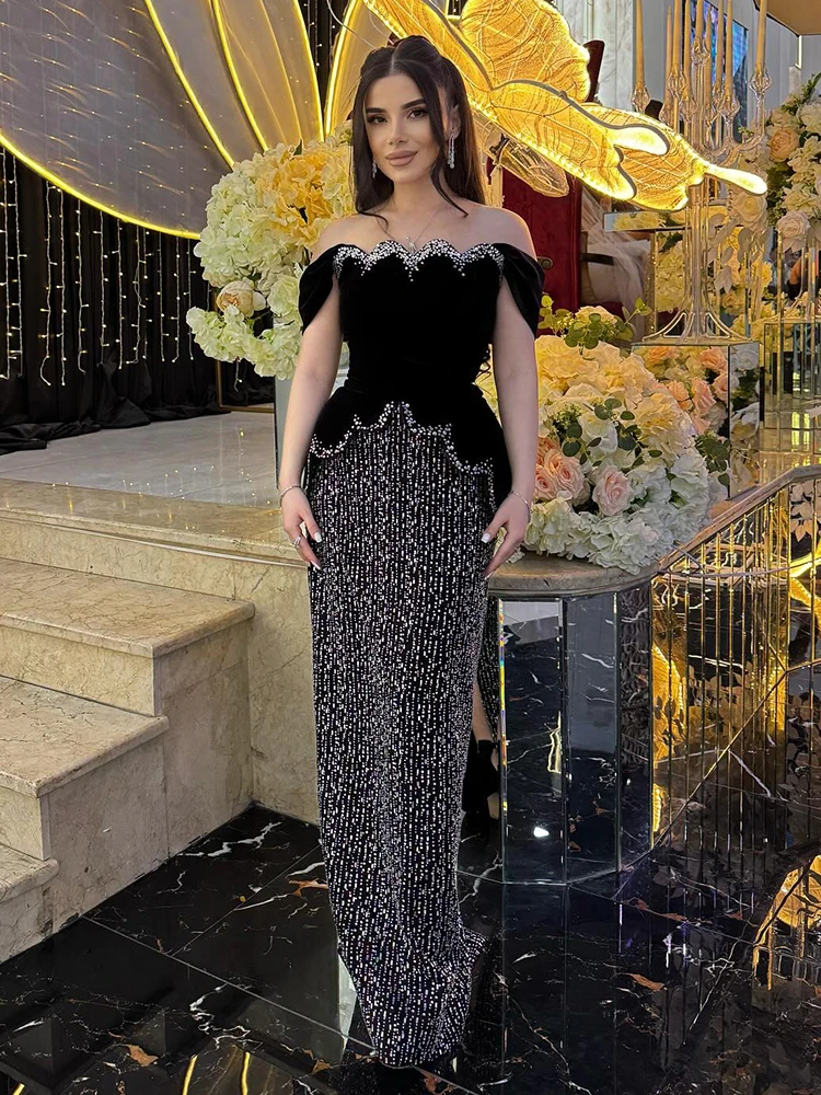 Вечернее модное гламурное черное платье из двух частей с открытыми плечами и кристаллами, модное сексуальное вечернее платье макси
Вечернее модное гламурное черное платье из двух частей с открытыми плечами и кристаллами, модное сексуальное вечернее платье макси