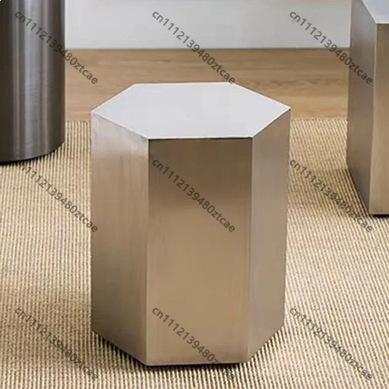 Modern Nordic Metal Stool Minimalist Ottoman Chair for Living Room Decorative Coffee Seat
Modern Nordic Metal Stool Minimalist Ottoman Chair for Living Room Decorative Coffee Seat