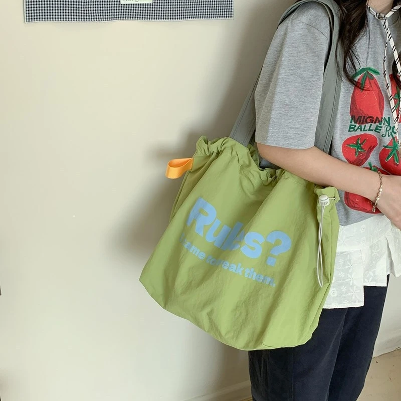 Summer New Fashion Casual Minimalist Large Capacity Tote Bag for Women Simple Texture Trendy Shoulder Bag
Summer New Fashion Casual Minimalist Large Capacity Tote Bag for Women Simple Texture Trendy Shoulder Bag