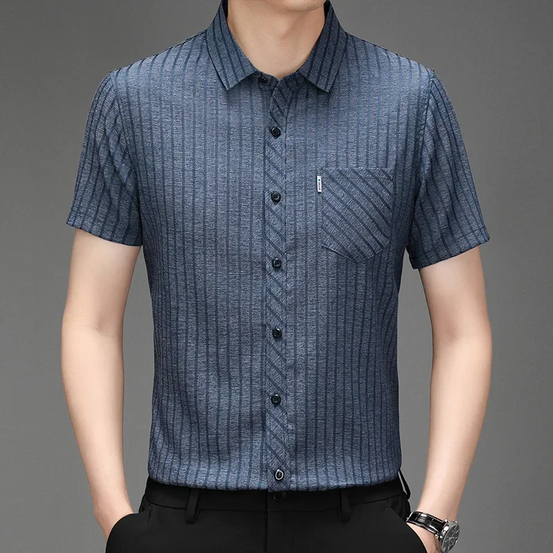 Summer New Men's Short-sleeved Shirt Striped Pocket Shirt Simple Casual Loose Top T-shirt Men Clothing Men Dress Shirt
Summer New Men's Short-sleeved Shirt Striped Pocket Shirt Simple Casual Loose Top T-shirt Men Clothing Men Dress Shirt