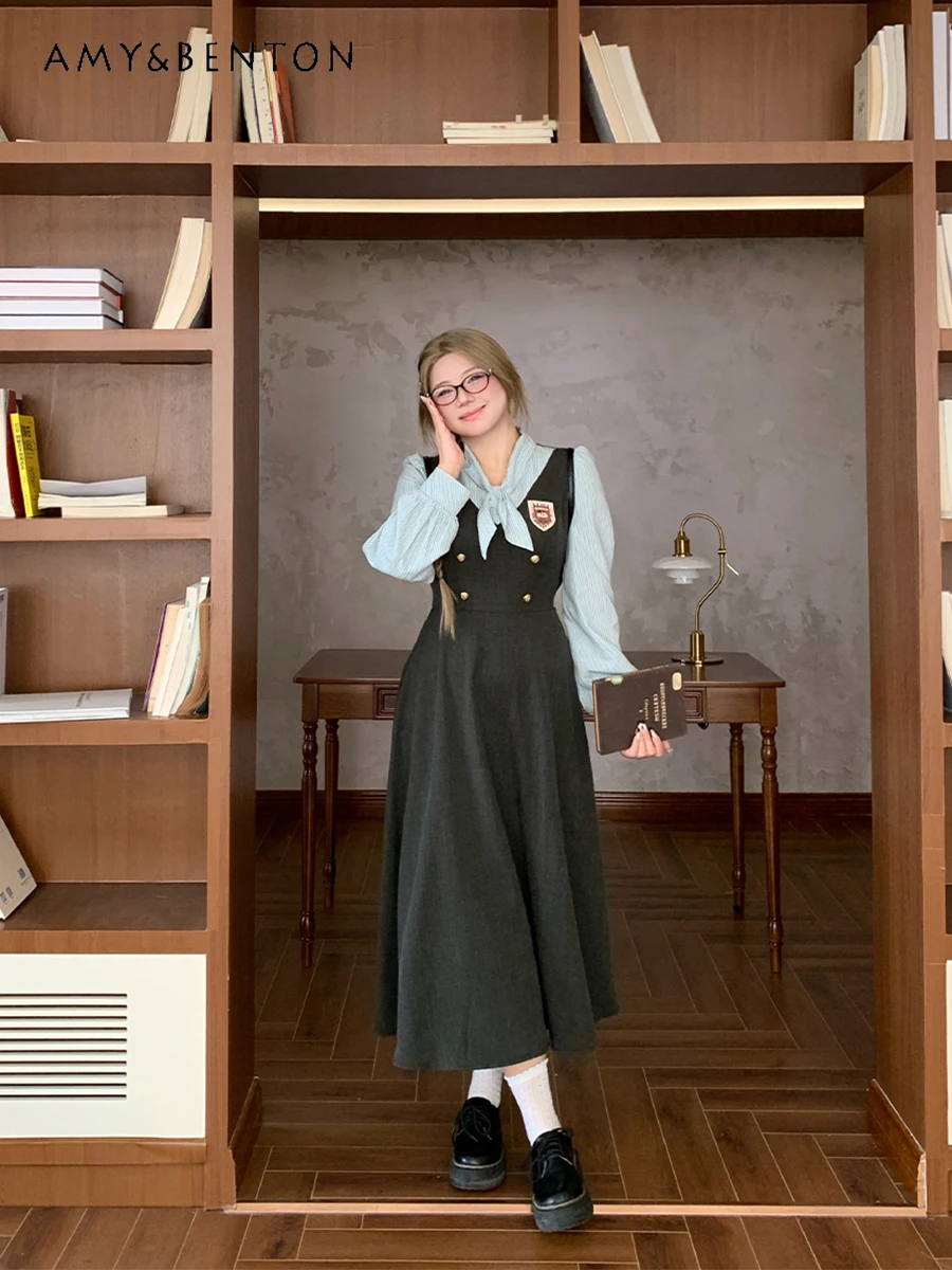 Spring and Autumn New College Style Women's Plus Size Suit Material Striped Patchwork Fake Two-Piece Slim Gray Dress
Spring and Autumn New College Style Women's Plus Size Suit Material Striped Patchwork Fake Two-Piece Slim Gray Dress