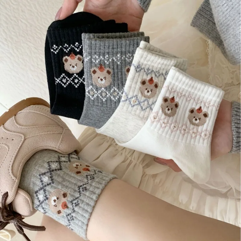 Bear Cartoon Socks for Girl Mid-Crew Sock Seamless Toe Cotton Boho Print Calf Socks Korean Style School Socks Fashion Daily Wear
Bear Cartoon Socks for Girl Mid-Crew Sock Seamless Toe Cotton Boho Print Calf Socks Korean Style School Socks Fashion Daily Wear