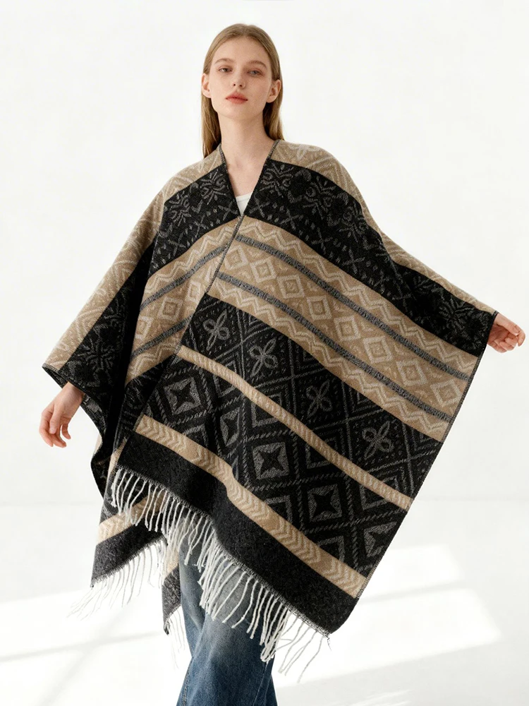 Elegant Striped Floral Scarf Layers Poncho Winter Women Retro Tassel Wrap Shawl Casual Scarve Capa Para Mujer Pashmina Cloak New
Elegant Striped Floral Scarf Layers Poncho Winter Women Retro Tassel Wrap Shawl Casual Scarve Capa Para Mujer Pashmina Cloak New