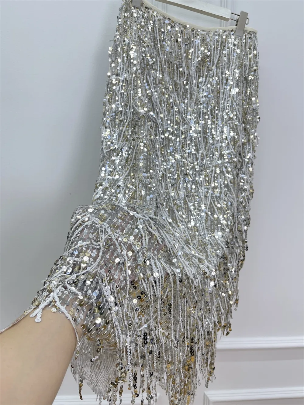 Elegant Temperament Heavy Sequined Slit Skirt Sparkling Fringe Ball Dress Female
Elegant Temperament Heavy Sequined Slit Skirt Sparkling Fringe Ball Dress Female