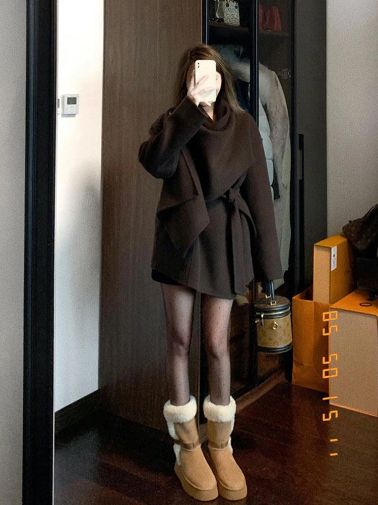 Rich Girl ort шарф с застежкой на талии, пальто с запахом, шерстяная верхняя одежда, женское зимнее твидовое пальто, простое длинное свечение
Rich Girl ort шарф с застежкой на талии, пальто с запахом, шерстяная верхняя одежда, женское зимнее твидовое пальто, простое длинное свечение