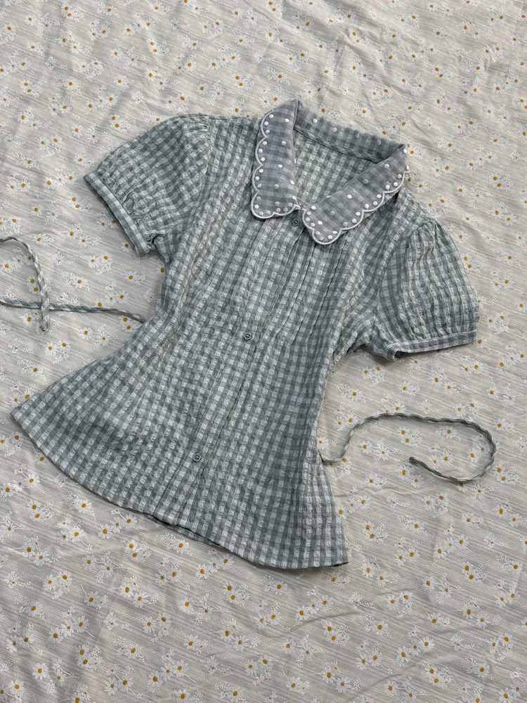 Оригинальная винтажная синяя рубашка в клетку с коротким рукавом, воротником-стойкой, уникальным дизайном, из смесового хлопка, для женщин, деловой повседневный стиль, ограниченная серия
Оригинальная винтажная синяя рубашка в клетку с коротким рукавом, воротником-стойкой, уникальным дизайном, из смесового хлопка, для женщин, деловой повседневный стиль, ограниченная серия