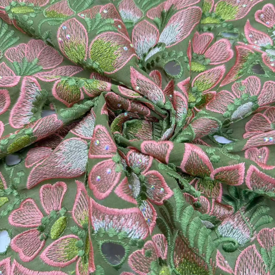 Premium Swiss Voile Lace Fabric 3D Floral Cutwork Embroidery with Crystal Stones Soft Cotton Material for Bridal Evening Dress
Premium Swiss Voile Lace Fabric 3D Floral Cutwork Embroidery with Crystal Stones Soft Cotton Material for Bridal Evening Dress